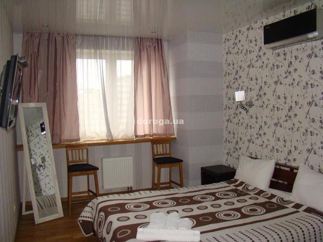 Panoramic View Apartment Poznyaky Kiev Exterior foto